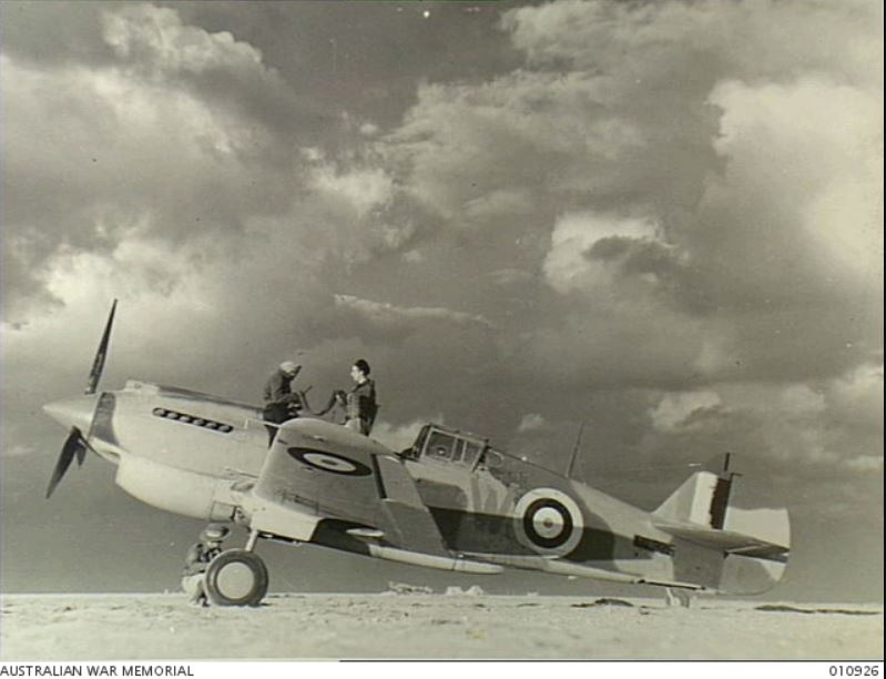 Curtis P-40 Kittyhawk.jpg